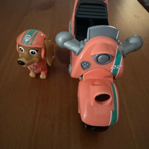 Paw Patrol Liberty figure like new with vehicle