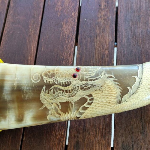 Buffalo horn with handmade dragon carving like new