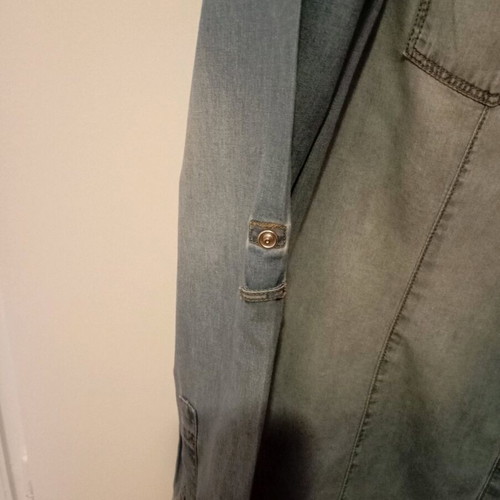 Stradivarius denim shirt medium like new, blue turquoise