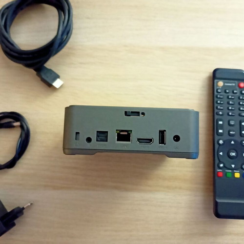 Android TV Box A95X MAX with 4GB RAM and 64GB ROM