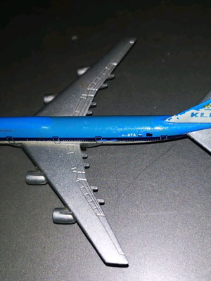 Metal airplanes used, collectible, sold together