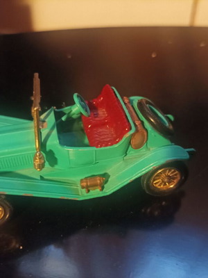 Metal collectible toy car like new
