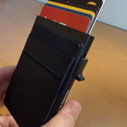 Pop-up Card Wallet RFID new, black, 7+2 cards