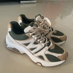 Michael Kors sneakers like new, beige and cream, size 37.5