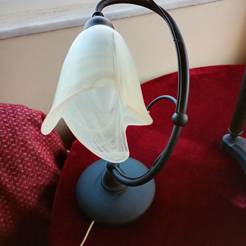 Table lamp like new, height 0.40 m