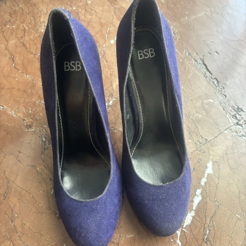 BSB Suede Pumps Size 39 Like New Purple