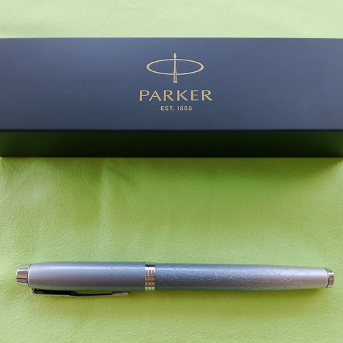 Parker Last Frontier Polar Rollerball Pen new, limited edition