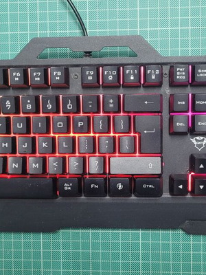 Trust GXT 856 Torac Gaming Keyboard RGB used