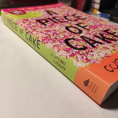 A Piece of Cake: A memoir by Cupcake Brown like new, English book