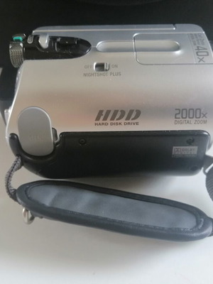 Sony Handycam DCR-SR42E video camera set