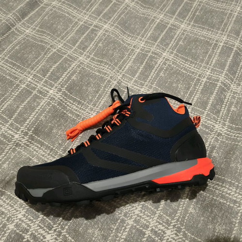 5.11 A/T mid boot new, size 44, blue
