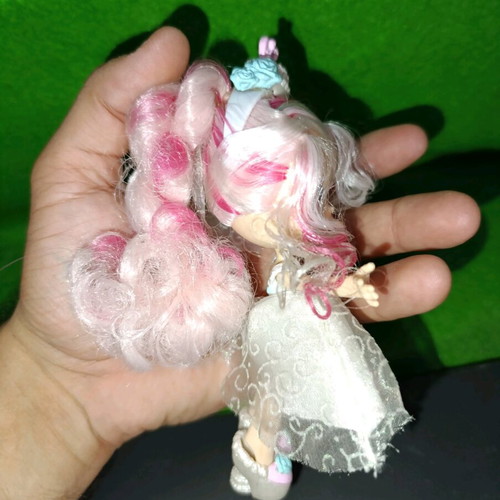 Shopkins Bridie doll used, 2017 wedding party bride figure