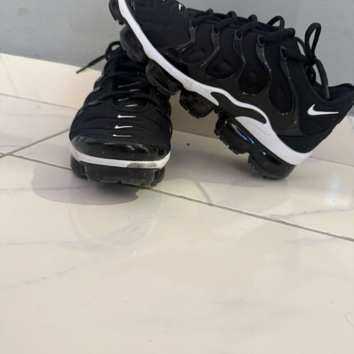 Nike Air VaporMax Plus size 44 like new, black-white