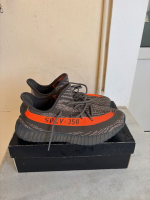 Adidas Yeezy Boost 350 V2 Carbon Beluga sneakers μέγεθος 44.5
