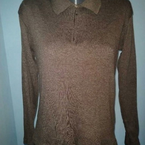 Pepper corn women's branded blouse with long sleeves and zipper like new
