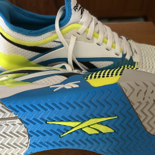 Reebok tennis shoes like new, colorful, size 41