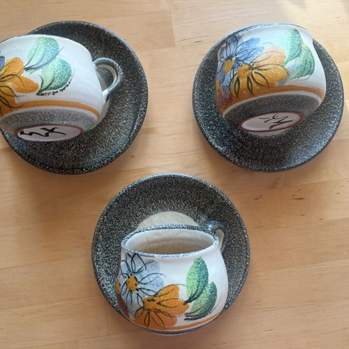 Ceramic cups with saucers used, hand-painted, set