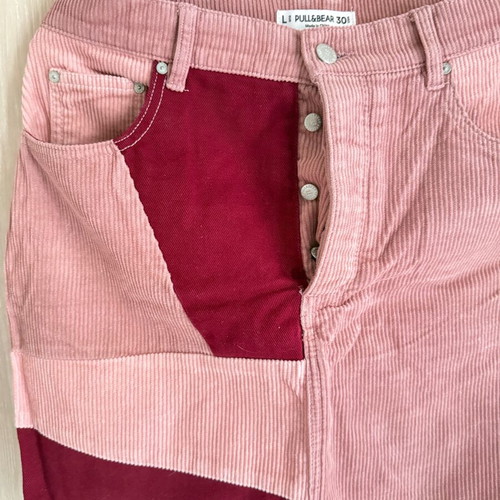Mini skirt Pull & Bear like new, patchwork red and pink