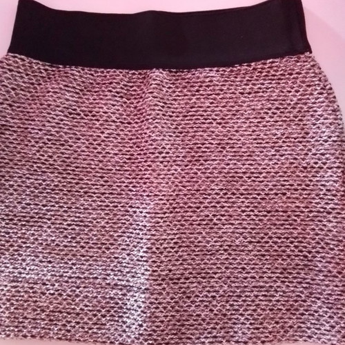 Knitted skirt with elastic waist, size small