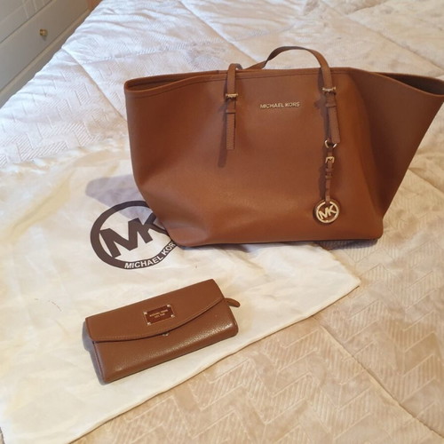 Michael Kors tote bag with wallet used, brown