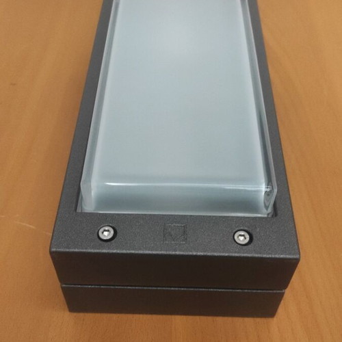 Outdoor wall light new, anthracite color with glass