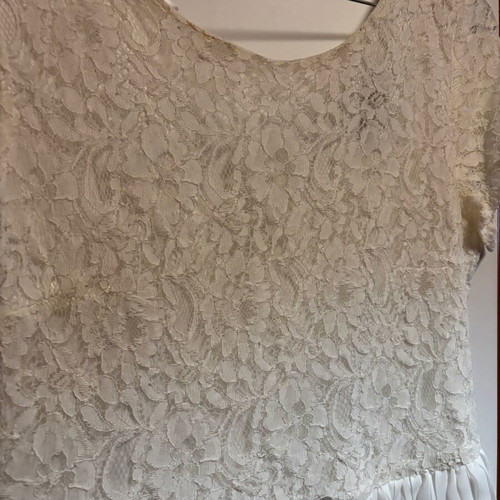 White dress with lace Angel Eye like new