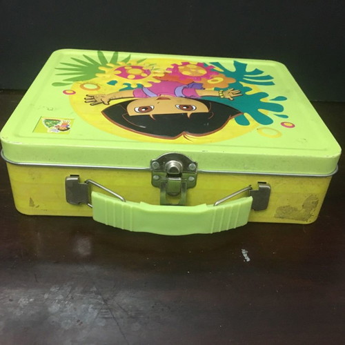 BBB Bonbon Buddies metal lunch box used for daycare