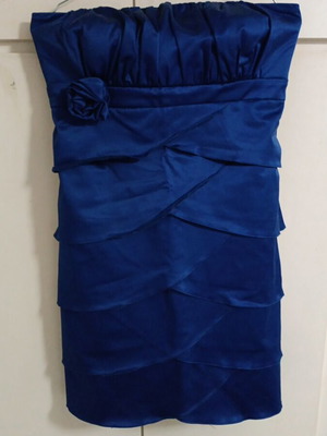 Strapless satin dress like new, size small to medium, blue