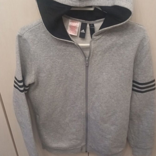 Adidas gray tracksuit set for 16 years like new