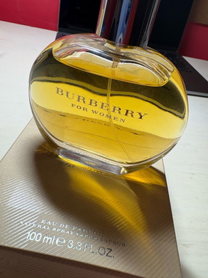 Burberry για γυναίκες Eau de Parfum 100 ml σαν καινούργιο