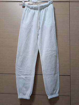 Sinsay sports pants white like new