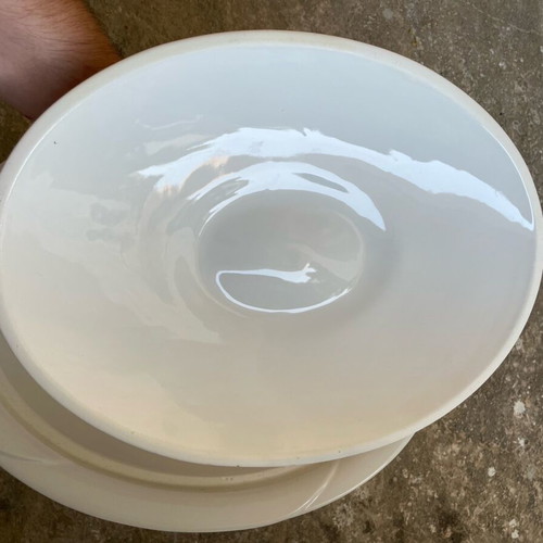 Large serving dish like new with metal base