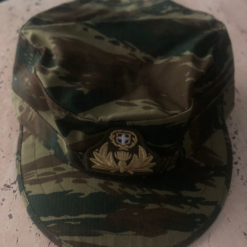 Military officers' jokey cap new, size 58, unworn