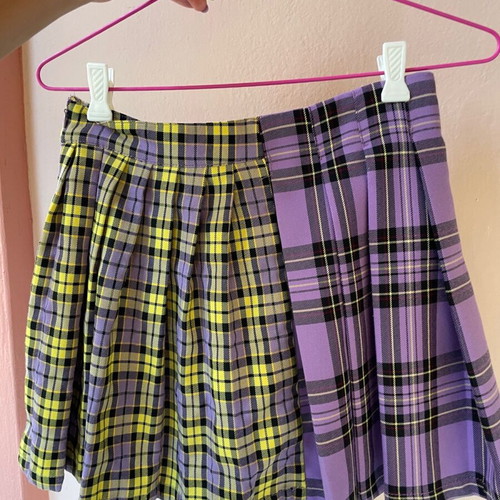 checkered mini skirt