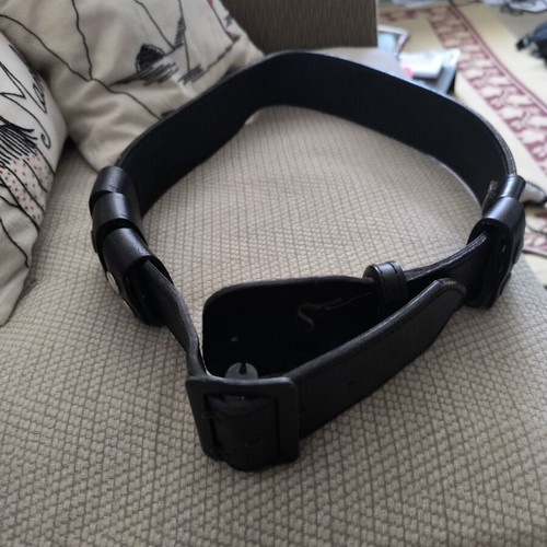 Leather Suspension Belt 110cm like new