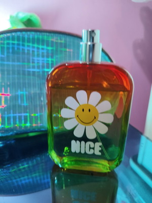 Bershka Nice Eau de Toilette 100 ml σαν καινούργιο, limited edition