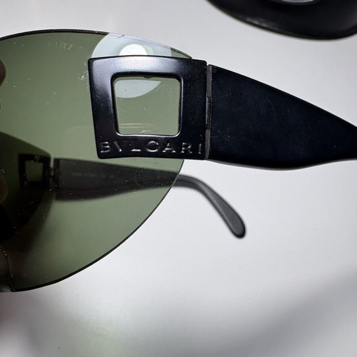 Bvlgari sunglasses like new with case, black