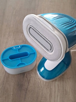 Tefal Pure Tex 1700W Clothes Steamer like new