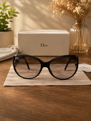 Christian Dior Houndstooth Sunglasses used with box and case
