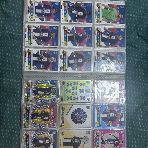 Panini Adrenaline XL FIFA 365 2023 sticker album like new, complete with 441 cards