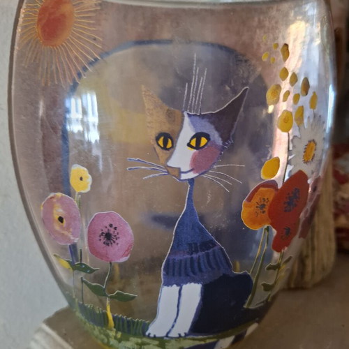 Goebel vase handmade with gold leaves and cat design