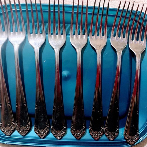 Vintage set of 8 Chromiert dessert forks with rose design like new