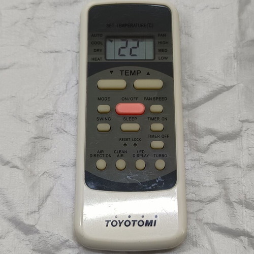Toyotomi R51L1 remote control used