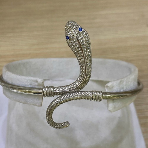 Handmade silver (925) gold-plated snake bracelet with red stones new