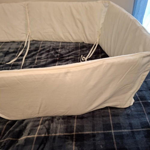 Crib Bumper used, 6 pillows, removable covers