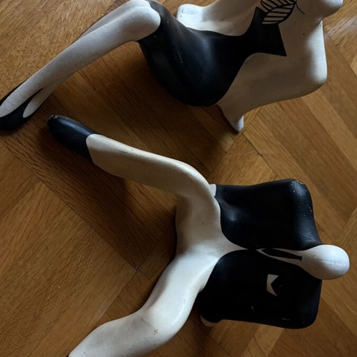 Porcelain figures used, set of 2