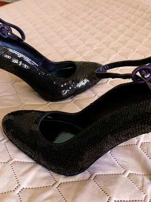 Γόβες Karren Millen καινούργιες, μωβ με λουράκι 37