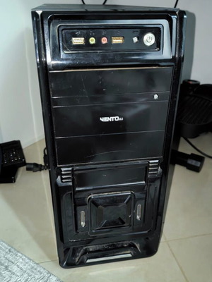 Asus Vento A8 ATX Mid-Tower PC Case used