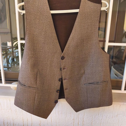 Classic wool vest brown like new