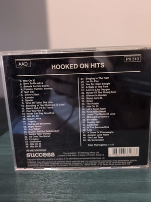 Hooked On Hits CD like new